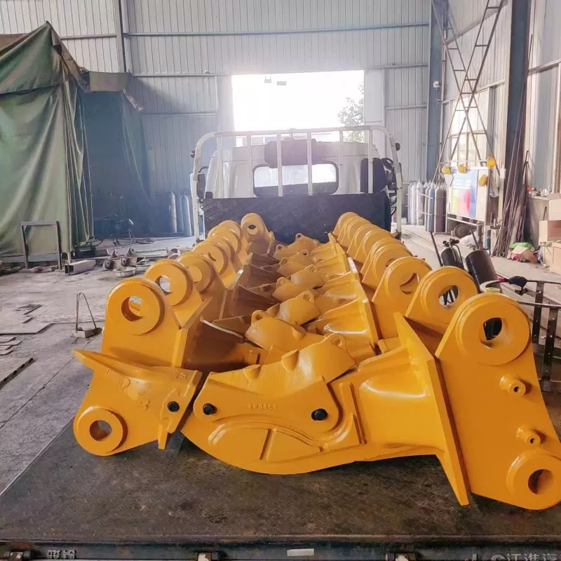 كسارة الصخور للحفارات CAT 320